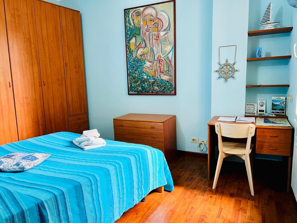 Appartamento Al Mare Вентимилья Экстерьер фото