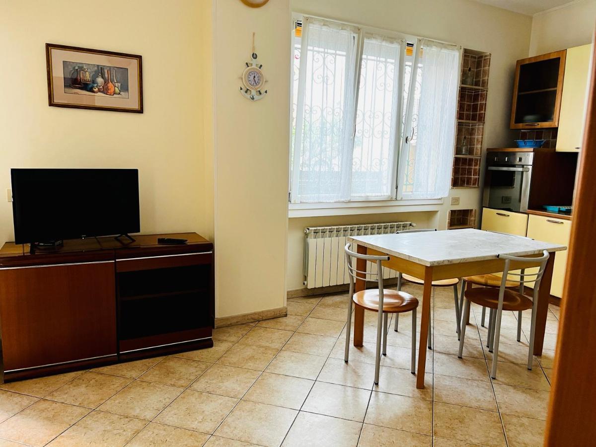 Appartamento Al Mare Вентимилья Экстерьер фото